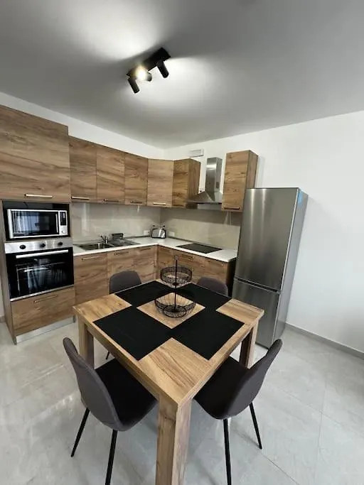 Apartment Starlight 2 Bedroom Apt In Gzira Malta